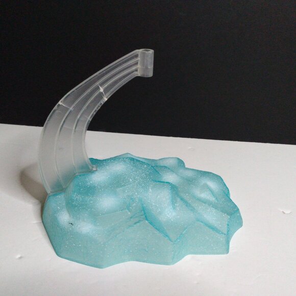 Rudolph The Red Nosed Reindeer Santa's Sleigh & Reindeer Team Figurine Set - Picture 11 of 16